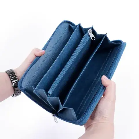 Supplier of Tyvek Zipper Wallet with Taiwan’s Chimoz Characters
