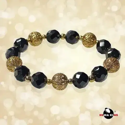 Magnetic jewelry