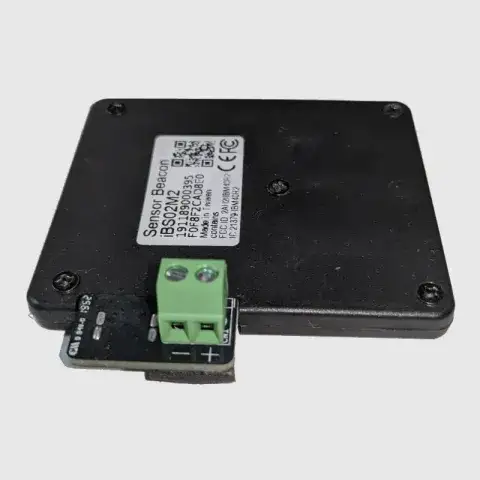 BLE sensor beacon with digital input