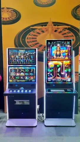 43 inch Screen Gaming Slot Machine Multi Cabinet Video Game Machine Custom made by Manufacturer In Taiwan