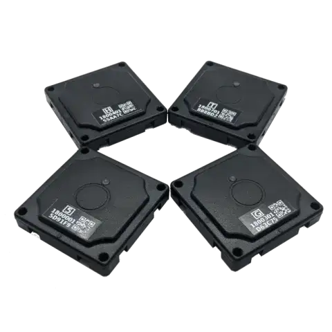 Waterproof BLE sensor beacon with temperature sensor